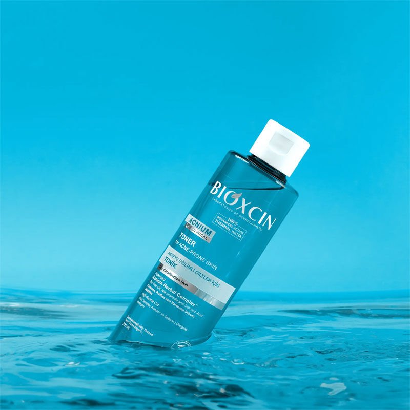 Balancing & Pore - Tightening Toner with Niacinamide & Acnium Complex - TryAladdin