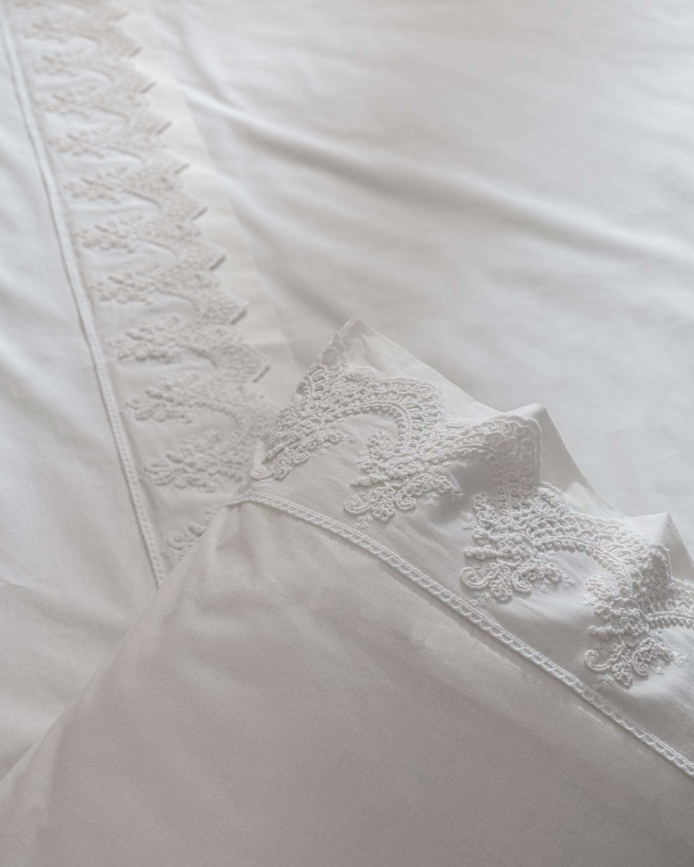 Ensemble de housse de couette brodée 100 % coton taille King Size