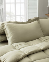 Mona Twin Bedding Set