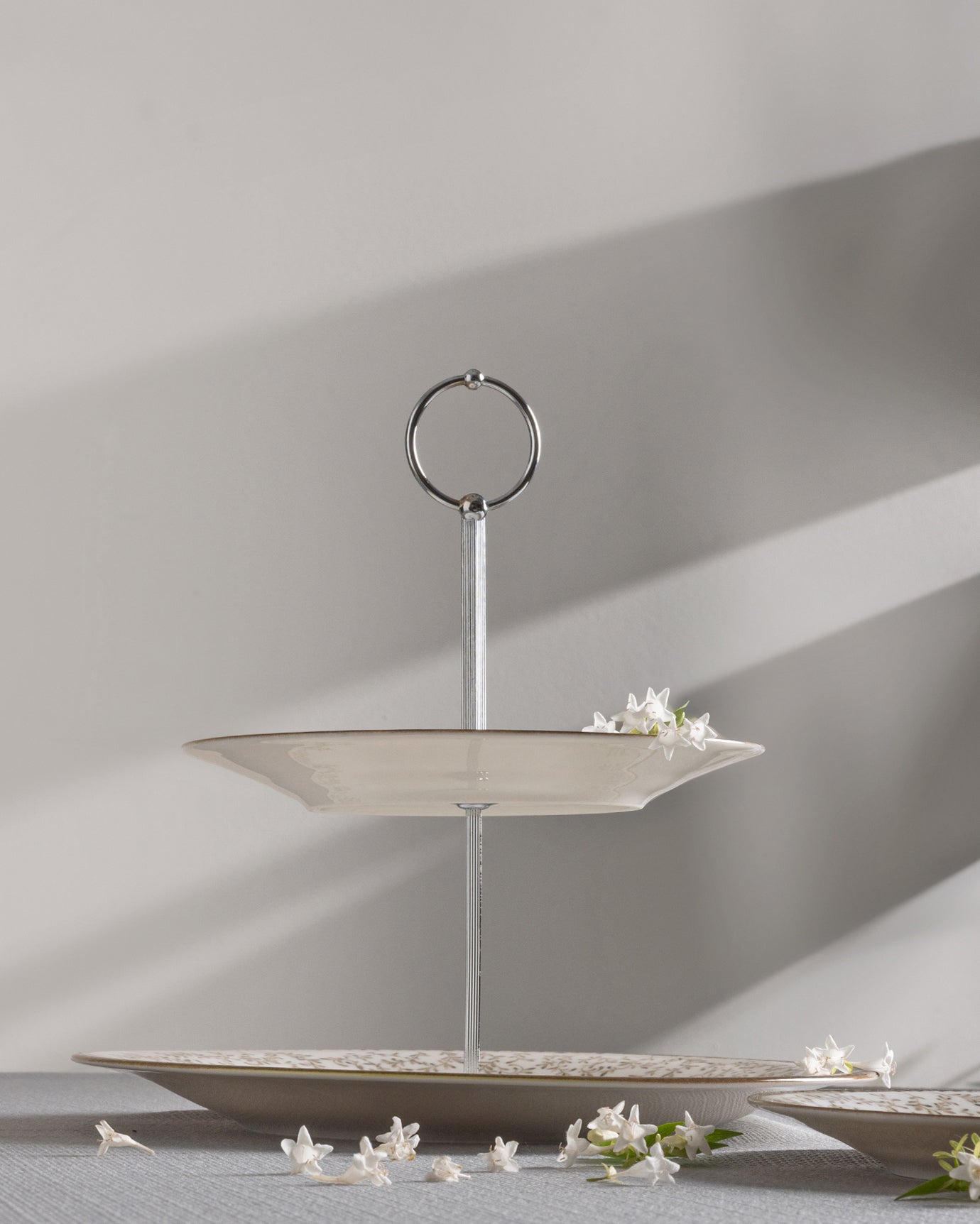 New Bone 7-Piece Tiered Pastry Plate Set - Elegant Serving