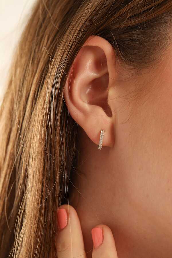 Sterling Silver Nine Stone Zircon Cartilage Earring