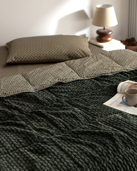 Twin Welsoft Plush Bedding Set - Ultra Soft Comforter & Sheet Set