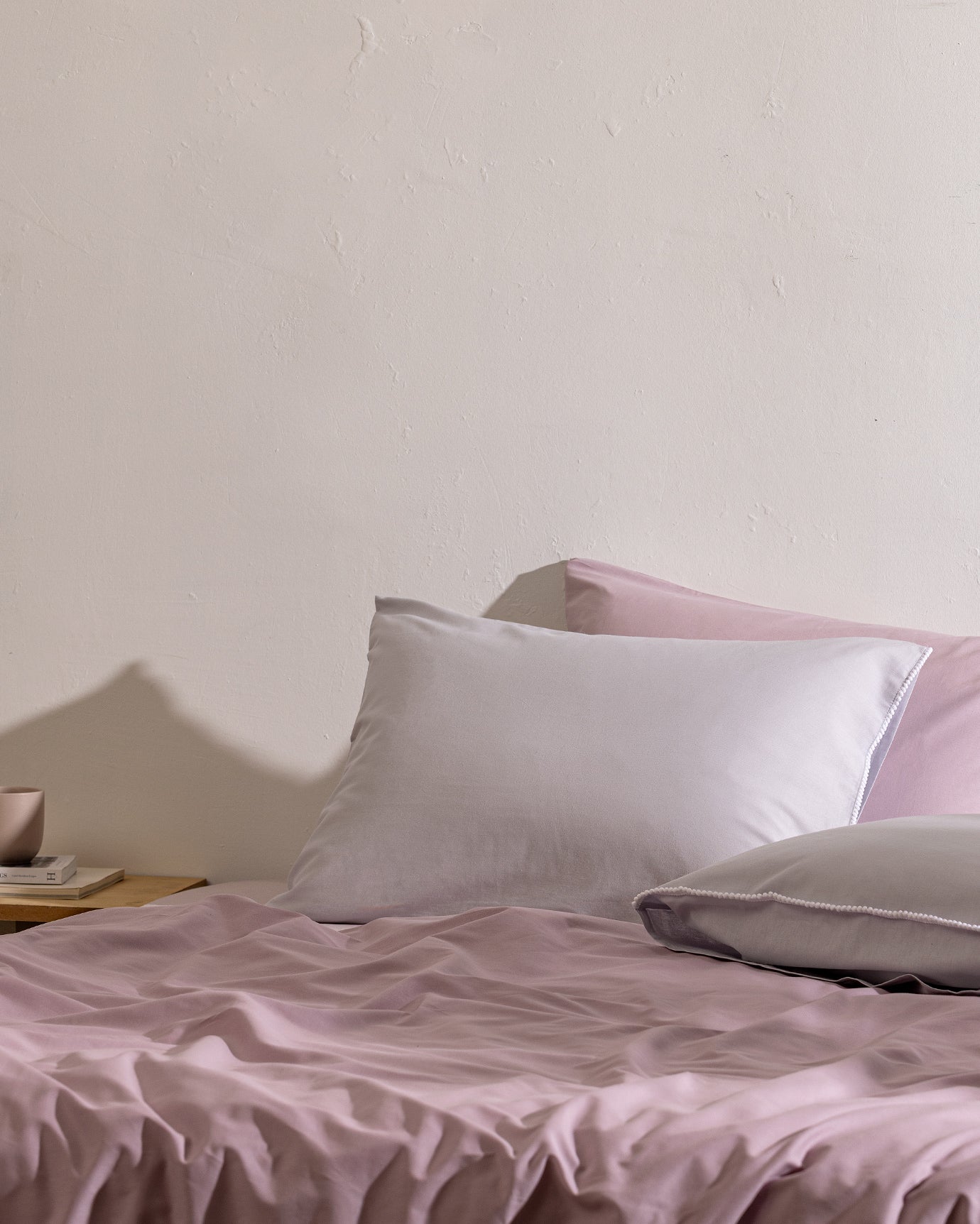 100% Cotton Pillowcase Set of 2 - Soft & Breathable Pillow Covers - Grey & White