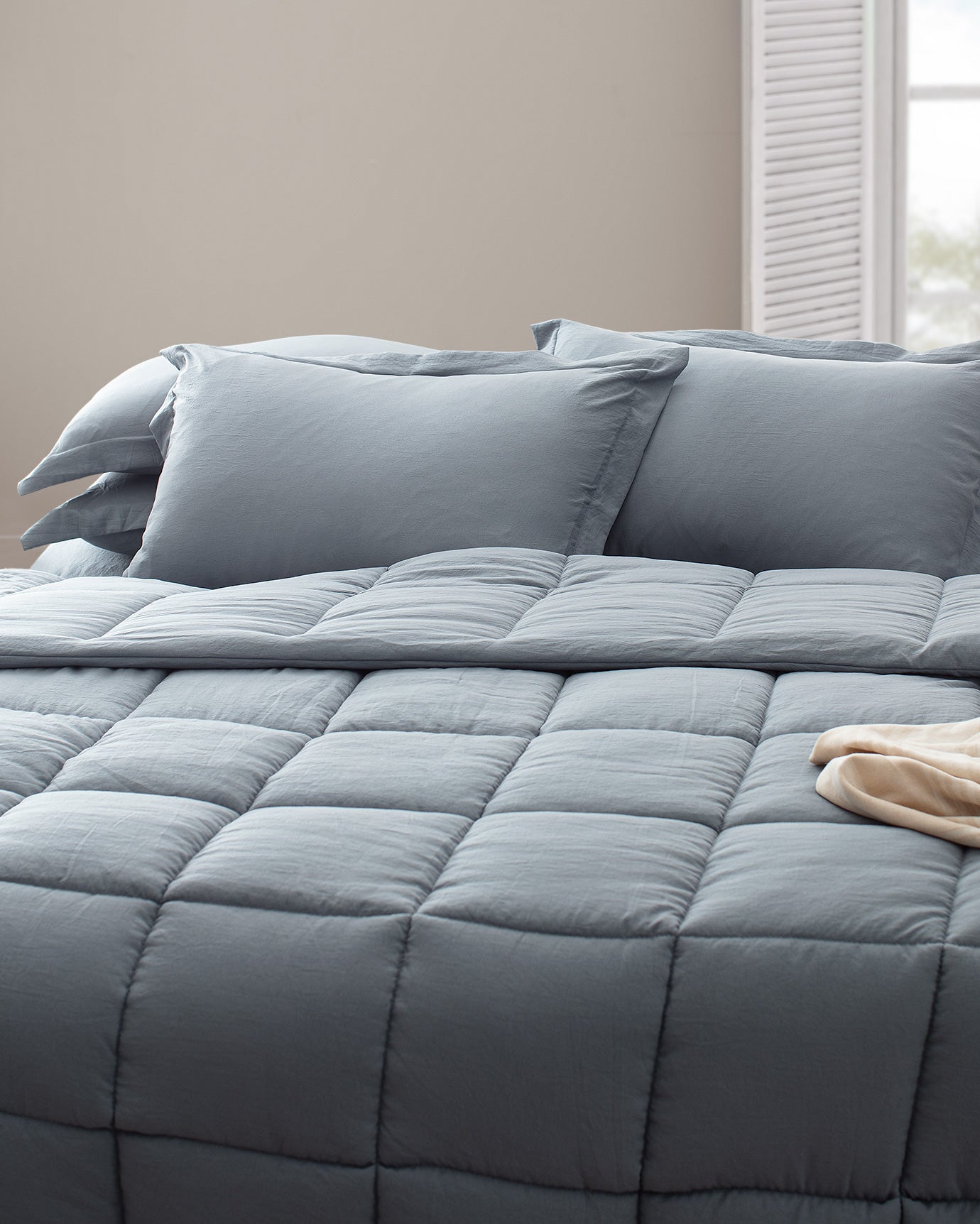 100% Polyester Double Bedding Set - Indigo Mona Collection