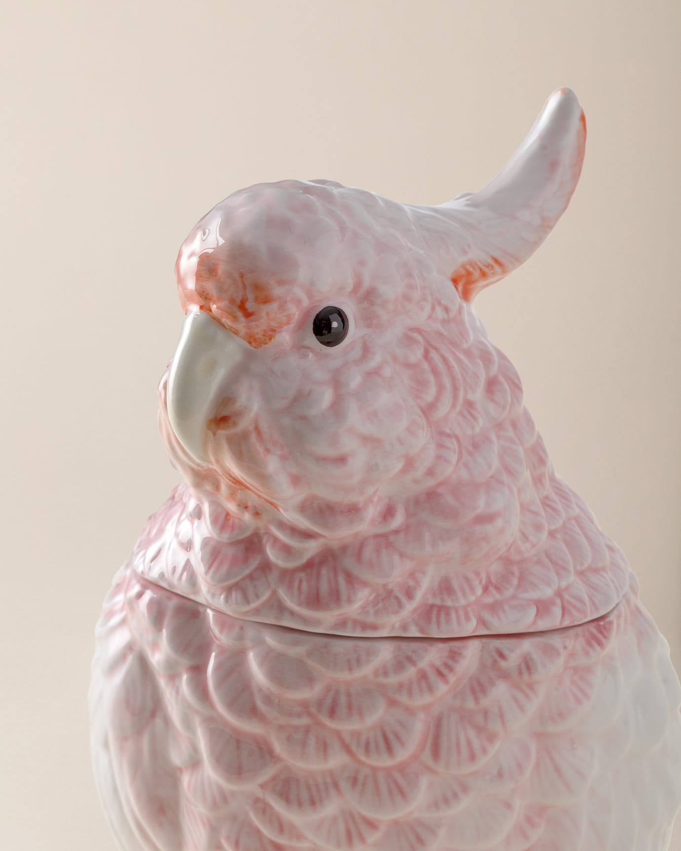 Elegant Dusty Pink Decorative Figurine - Modern Home Accent