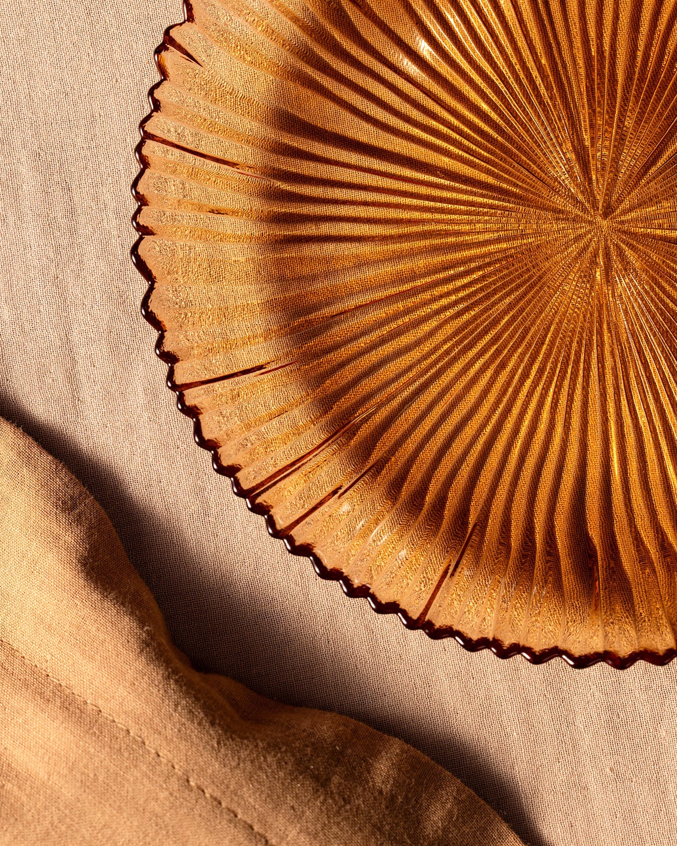 Glass Pasta Plate - Contemporary Soleil Inspired Design