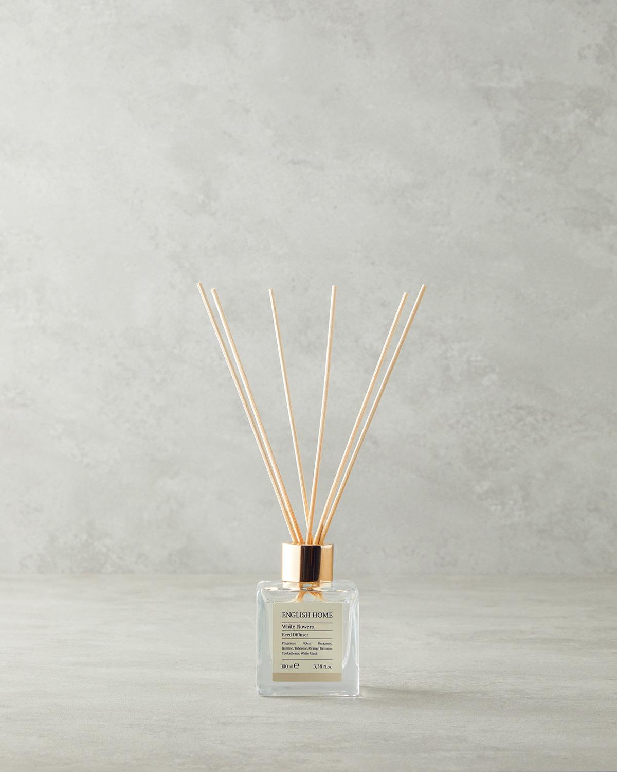 Elegant White Flowers Reed Diffuser   Premium Home Fragrance   Bulk Supply