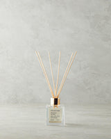 Elegant White Flowers Reed Diffuser   Premium Home Fragrance   Bulk Supply