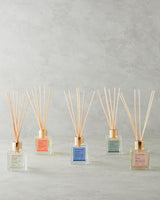 Elegant White Flowers Reed Diffuser   Premium Home Fragrance   Bulk Supply