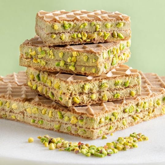 Beyoglu | Dubai Duo Wafer (Pistachio and Kadayif Cream Filled) - 36g - TryAladdin