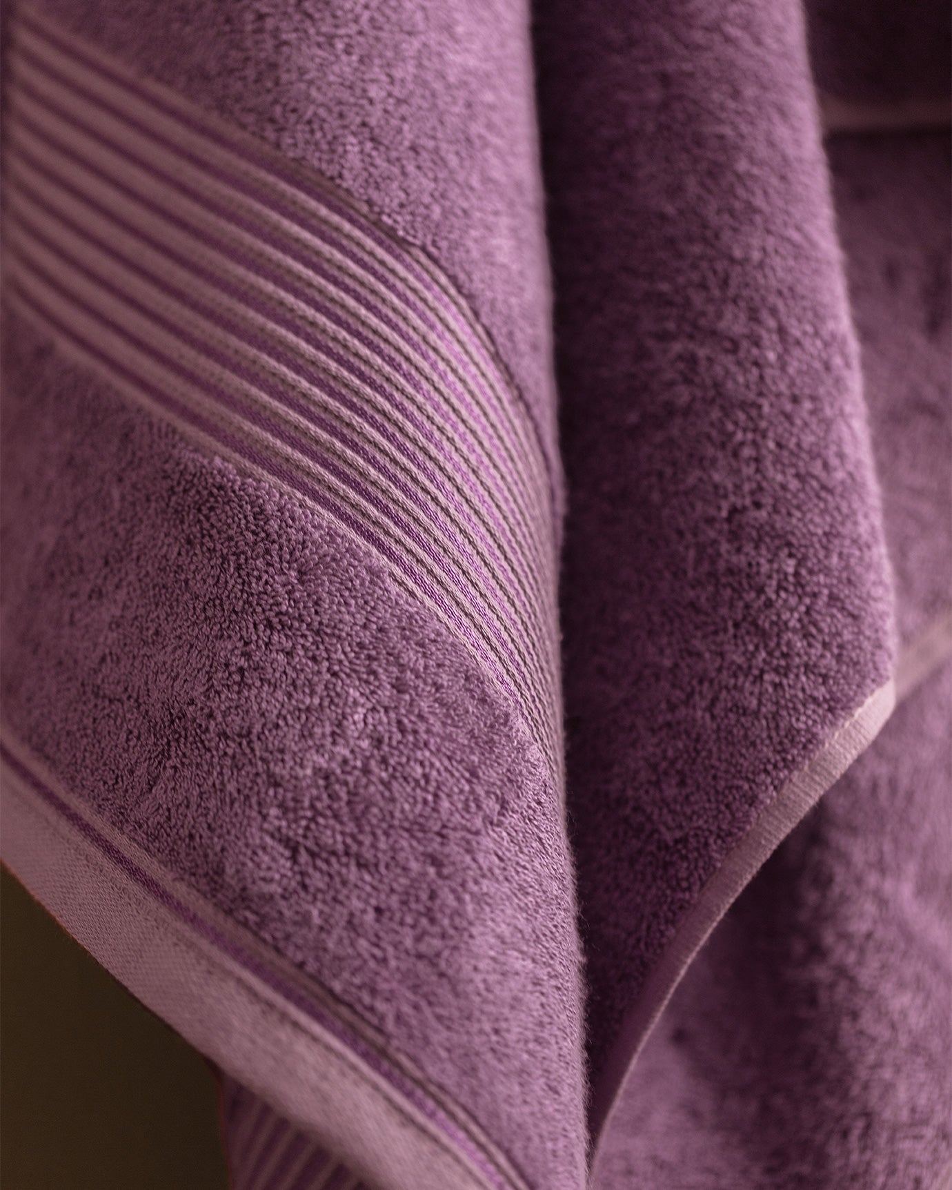 Luxurious Cotton-Viscose Hand Towel - Exceptionally Soft & Absorbent