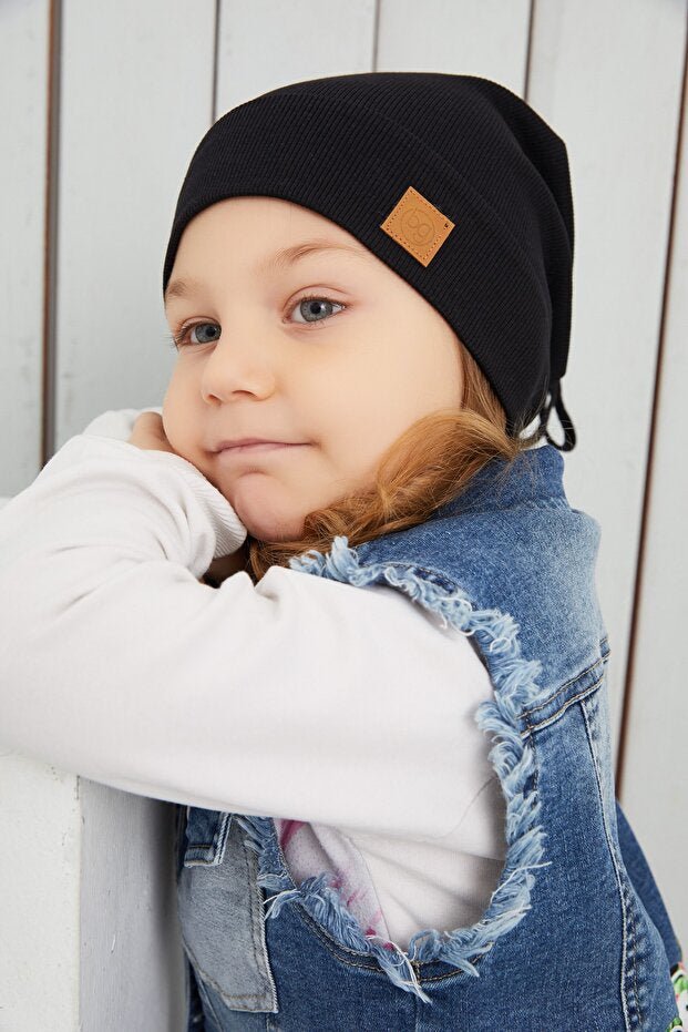Black Ribbed cotton Beanie - Handmade & Skin - Friendly - TryAladdin