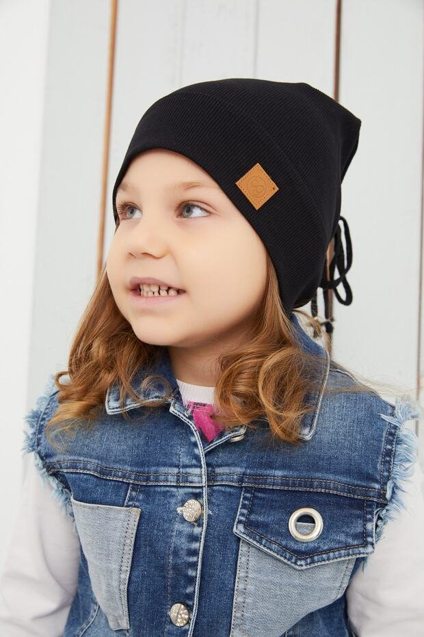 Black Ribbed Cotton Beanie - Handmade & Skin - Friendly - TryAladdin