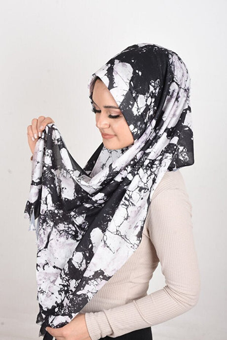 Black & White Patterned Lycra Pleated Ready Shawl - TryAladdin