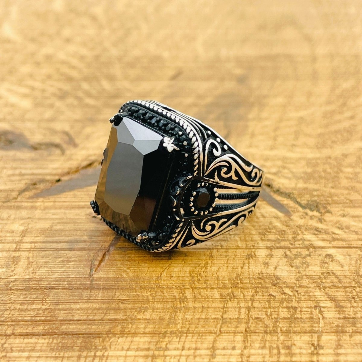 Black Zircon Stone Ring - TryAladdin