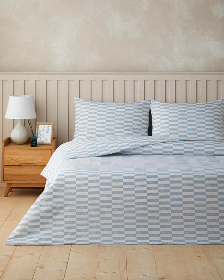 Premium Easy Care Block Dots Double Bedding Set   Fitted Sheet Duvet Cover Pillowcases   Blue