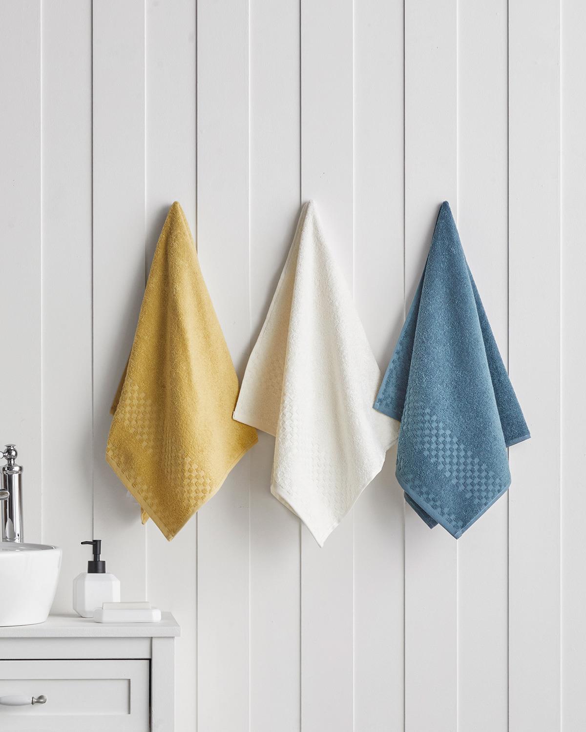 Premium Border Check Cotton Hand Towel   Ivory