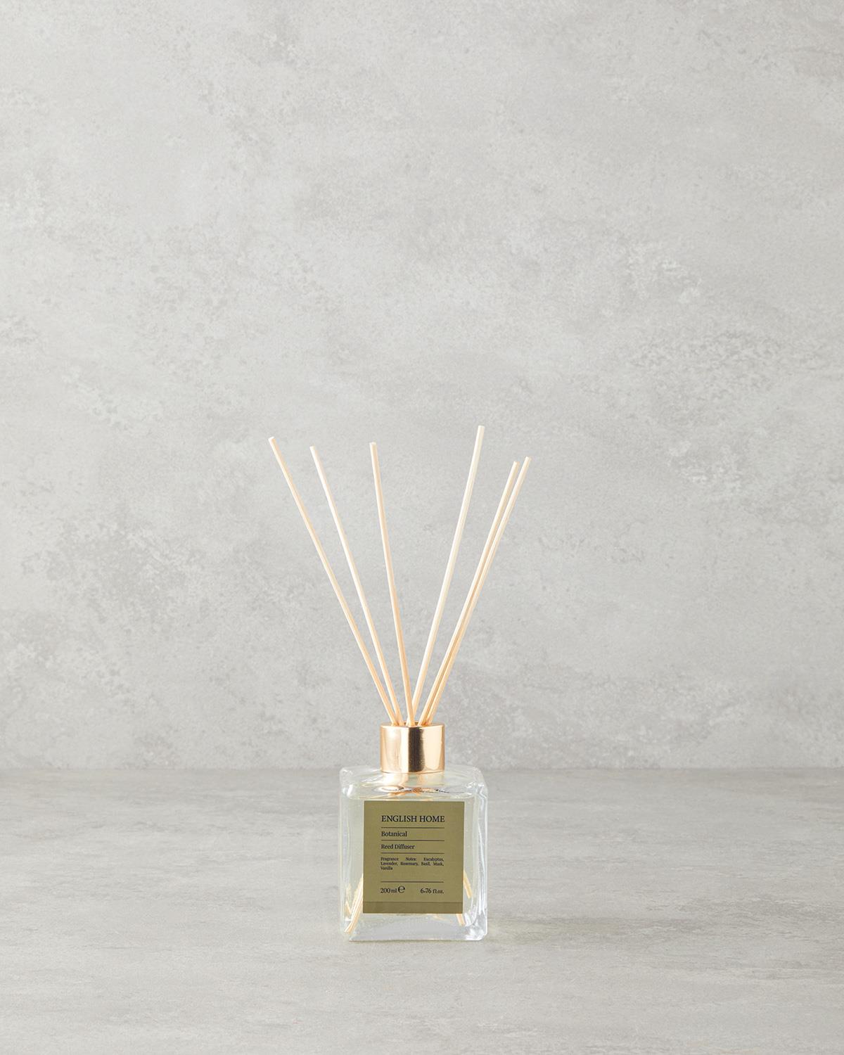 Premium Botanical-Infused Reed Diffuser