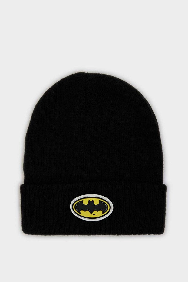 Boys Batman Knitted Beanie - 100% Acrylic comfort - TryAladdin