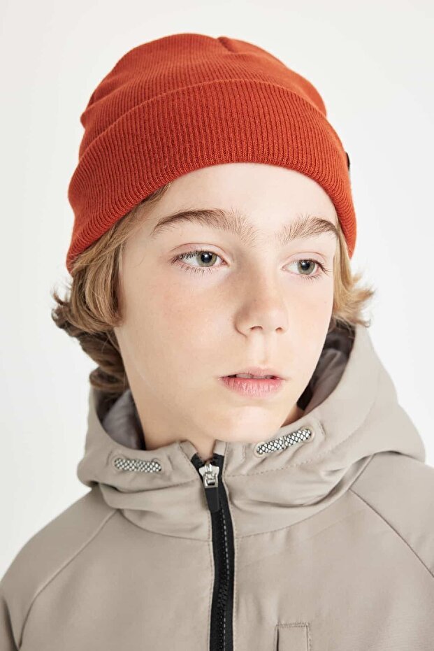 Boy's Knitted Beanie - Warm & Stylish with Woven Label - TryAladdin