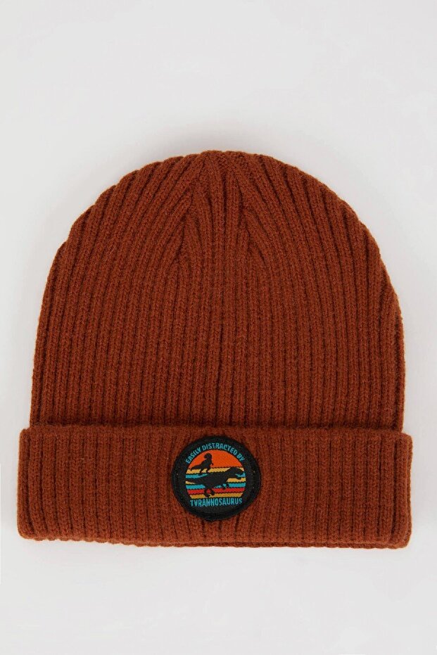 Boy's Ribbed Knitted Beanie - Standard Size with Patch - TryAladdin