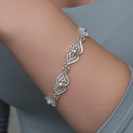 Sterling Silver Filigree Heart Motif Bracelet