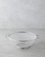 Professional Grade Stainless Steel Strainer 26cm Grey