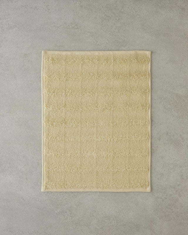 Premium-Bubble-Weave-Cotton-Hand-Towel-Light-Green-30x40cm