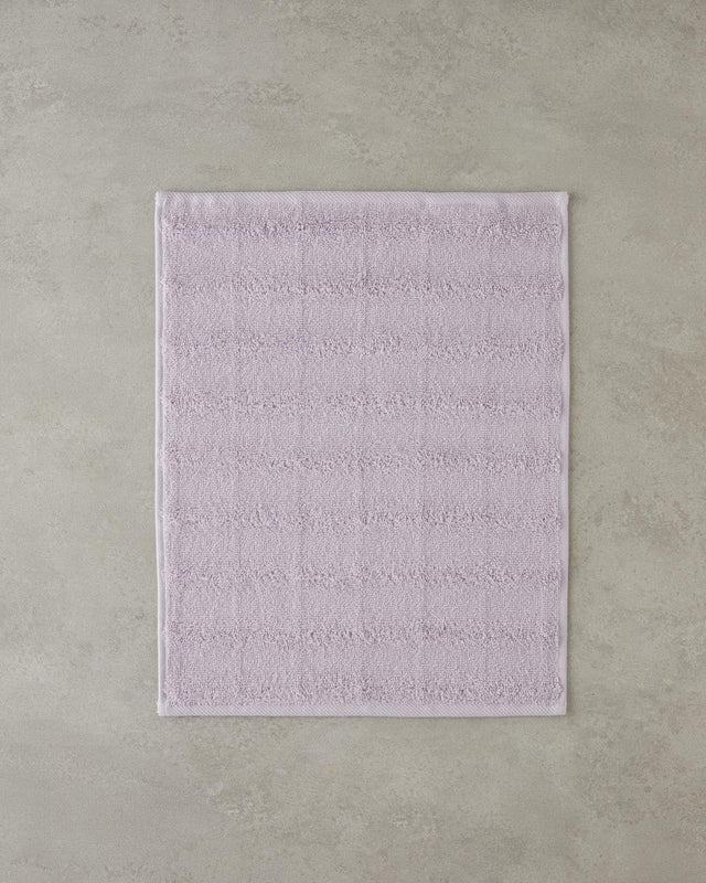 Professional-Grade-Bubble-Cotton-Hand-Towel-Lilac-30x40