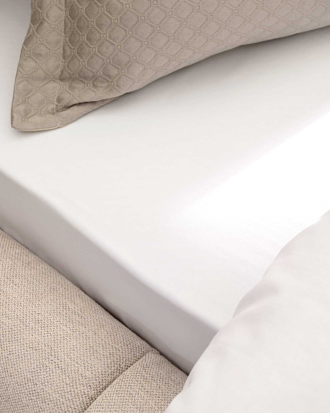 Double Size 7-Piece Premium Bedding Collection Set