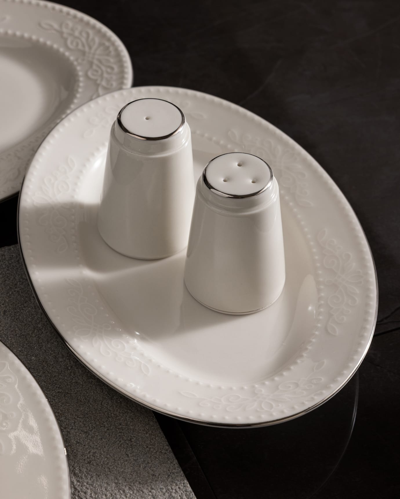 New Bone China 6-Person Dinner Set - Elegant White & Silver Rim