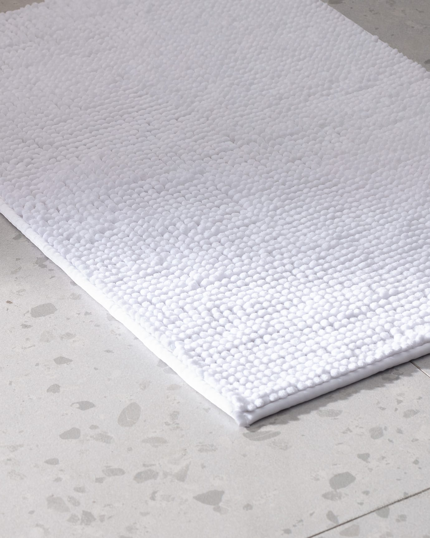Conques Soft Absorbent Bathroom Mat - Non-Slip Bath Rug