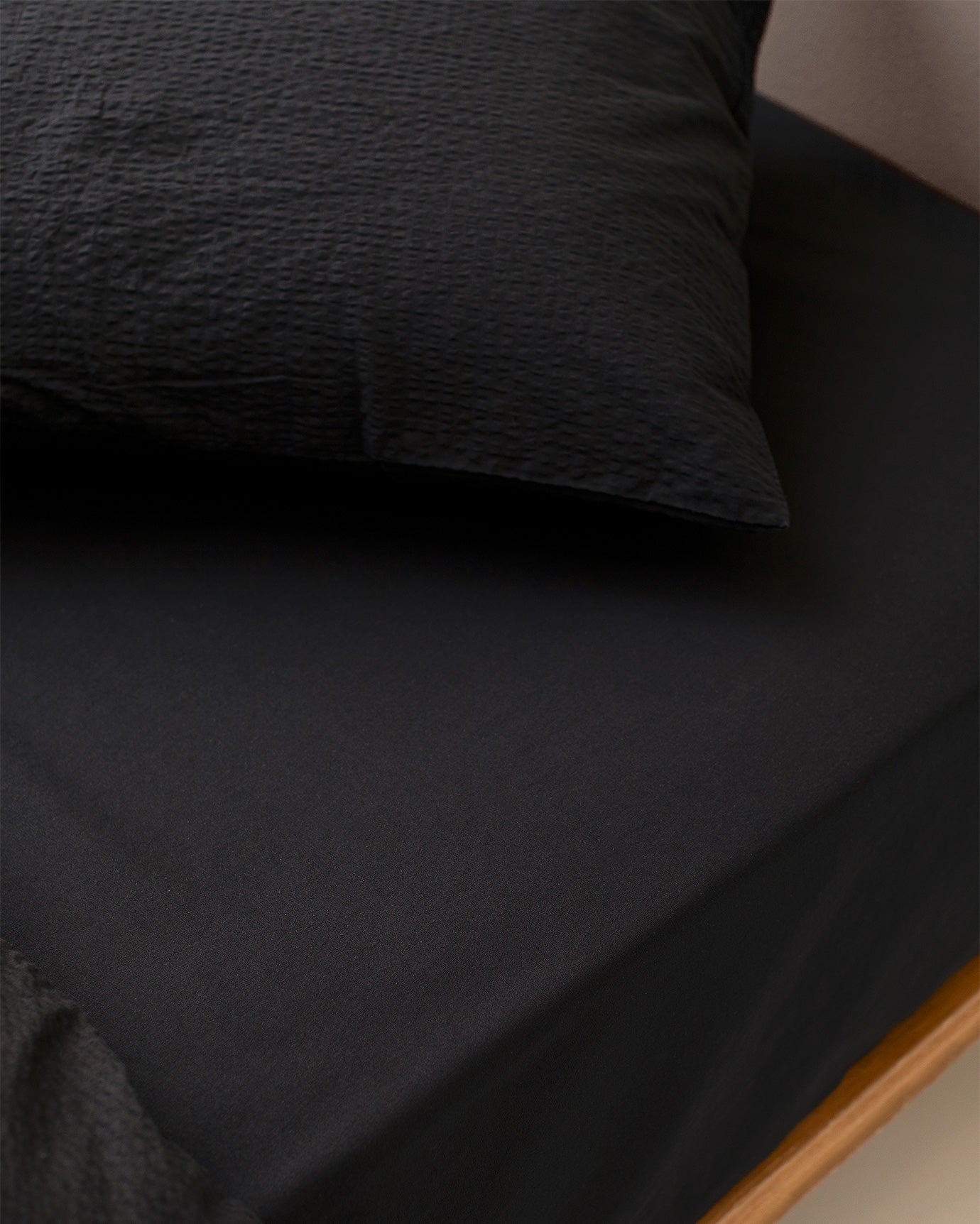 Full/Queen Washed Crinkle Duvet Cover Set - Soft Textured Bedding