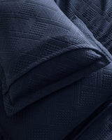 Triangle Pattern Double Bedspread - Geometric Bed Cover