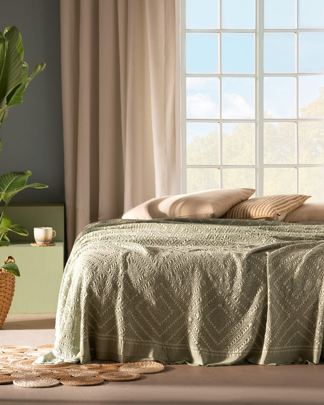 Eleta Twin 100% Cotton Quilted Bedspread