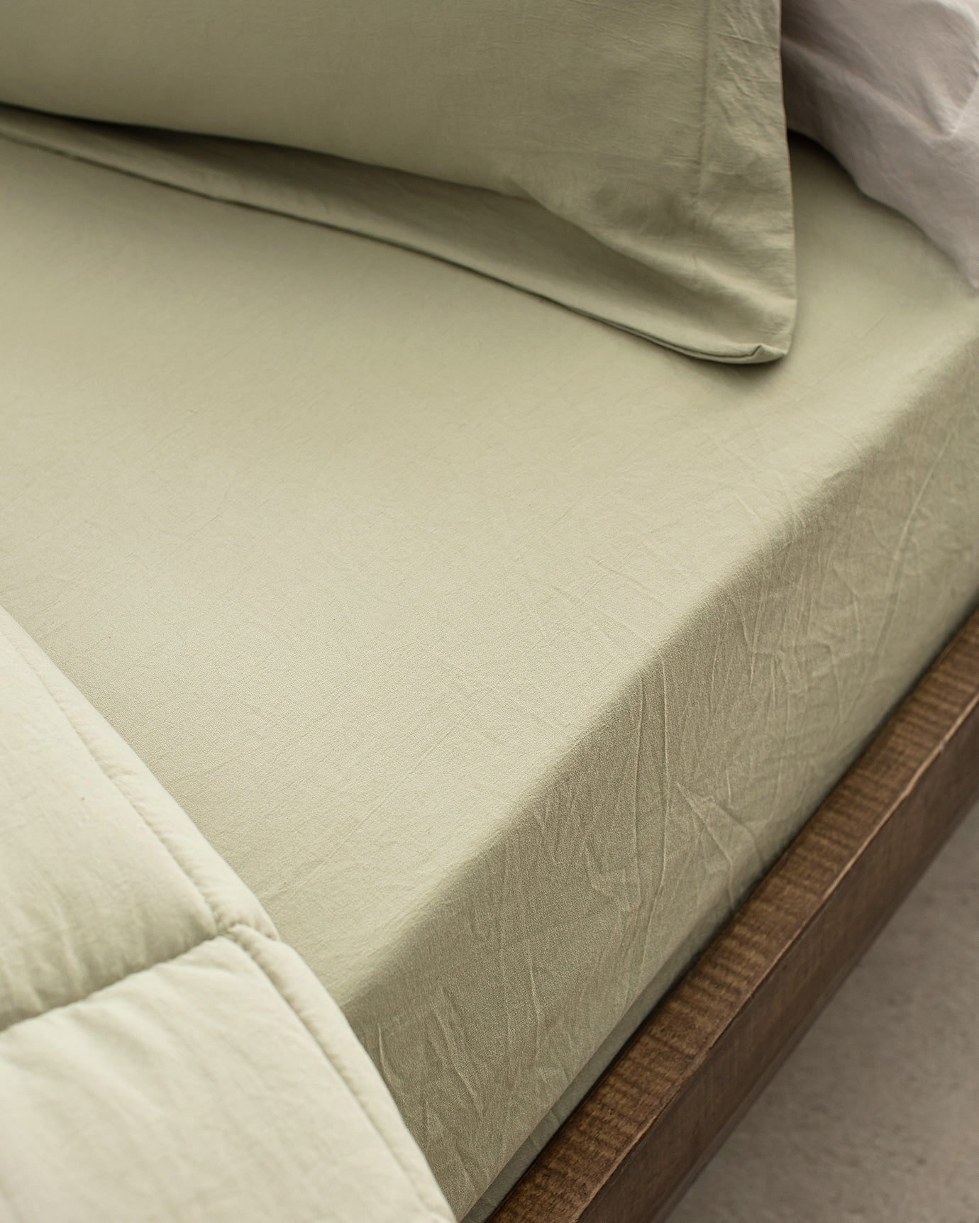 100% Polyester Double Bedding Set - Soft Comfort Collection