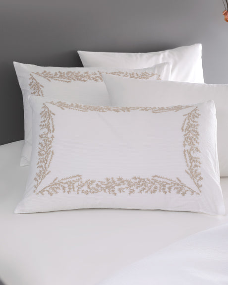 Linda Double Embroidered Washed Seersucker Duvet Cover Set