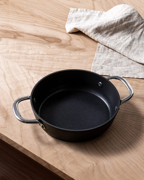 20cm Black Titanium Nonstick Shallow Cooking Pan