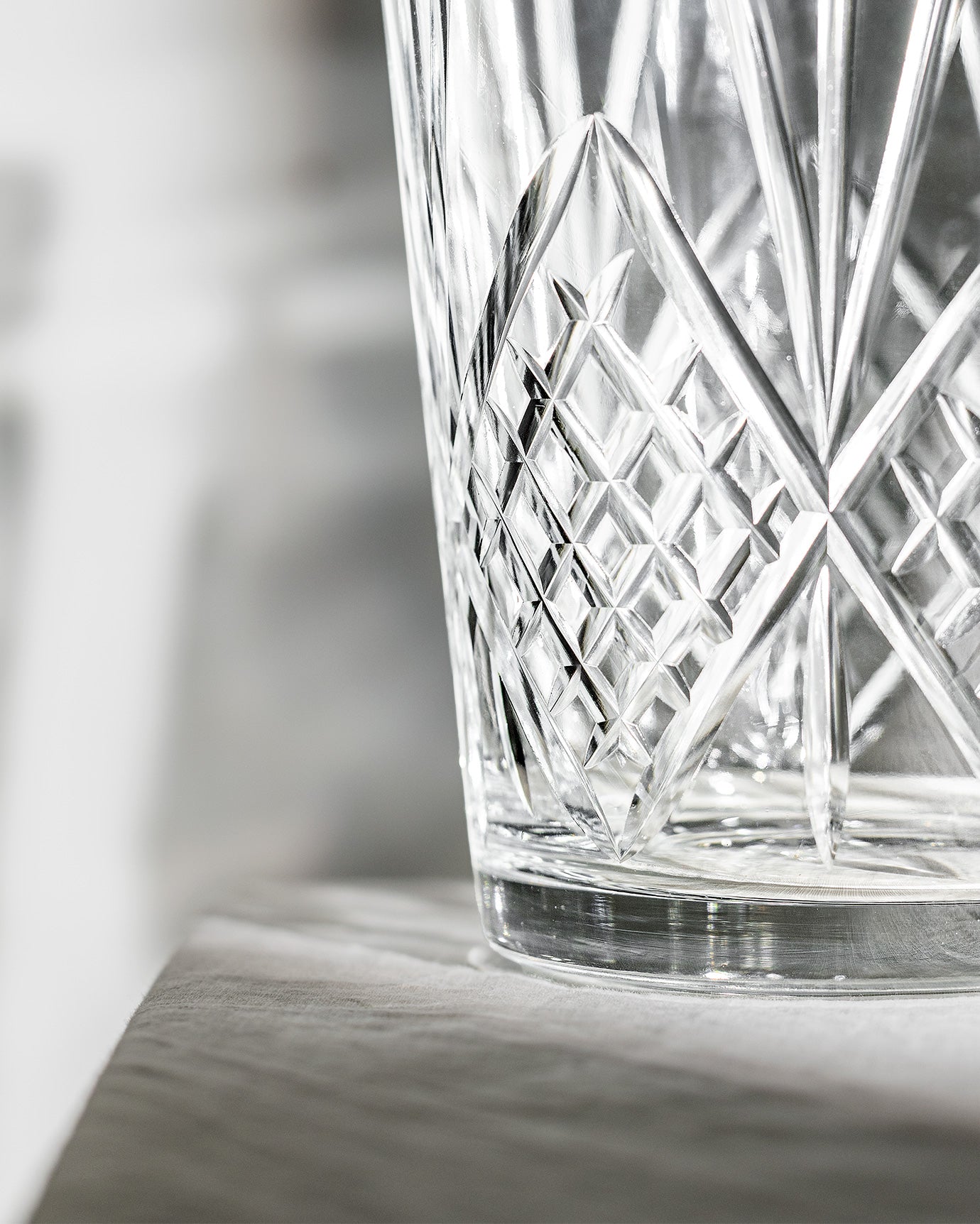 Clear Glass Conical Vase - Modern Minimalist Design