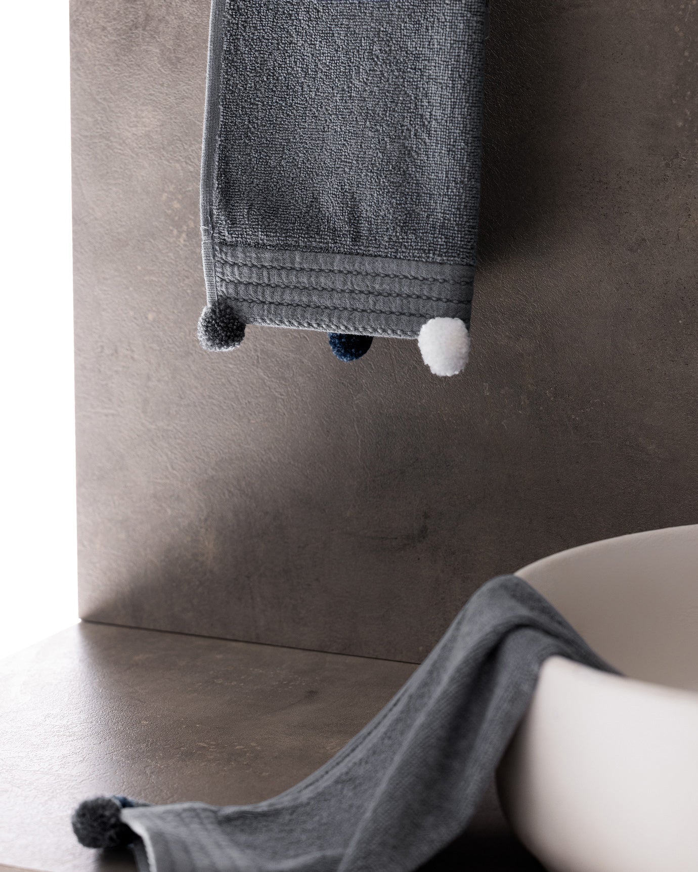 100% Cotton Hand Towel Set of 2 - Valerie Luxury Collection