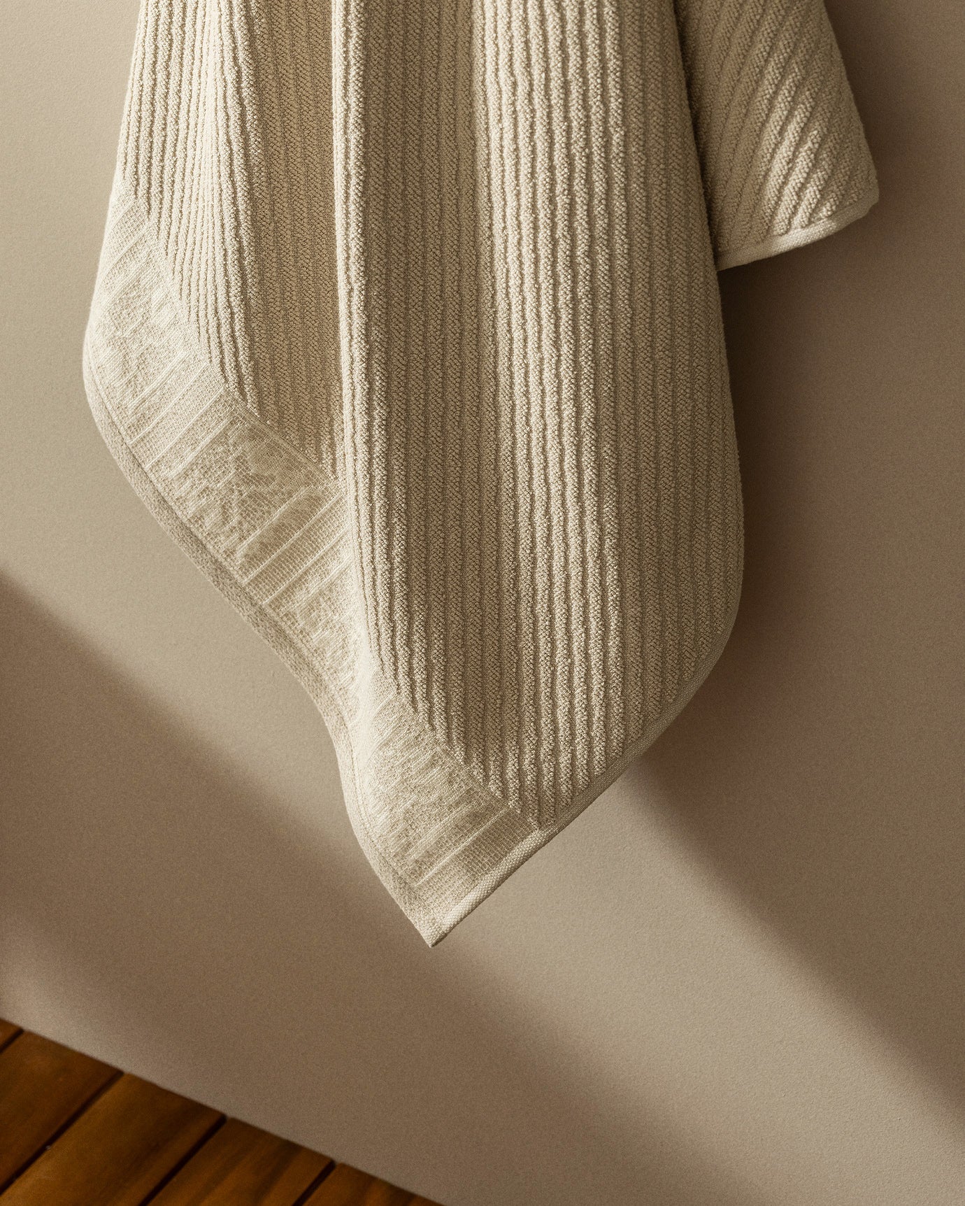 Zeste 100% Cotton Ultra-Soft Absorbent Bath Towel
