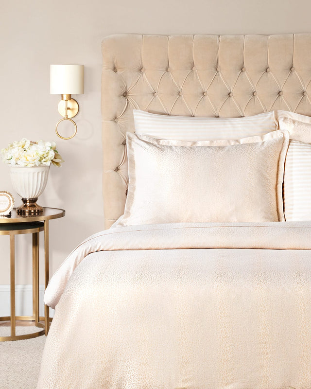 Jacquard Sateen Queen Bedding Set - Gold
