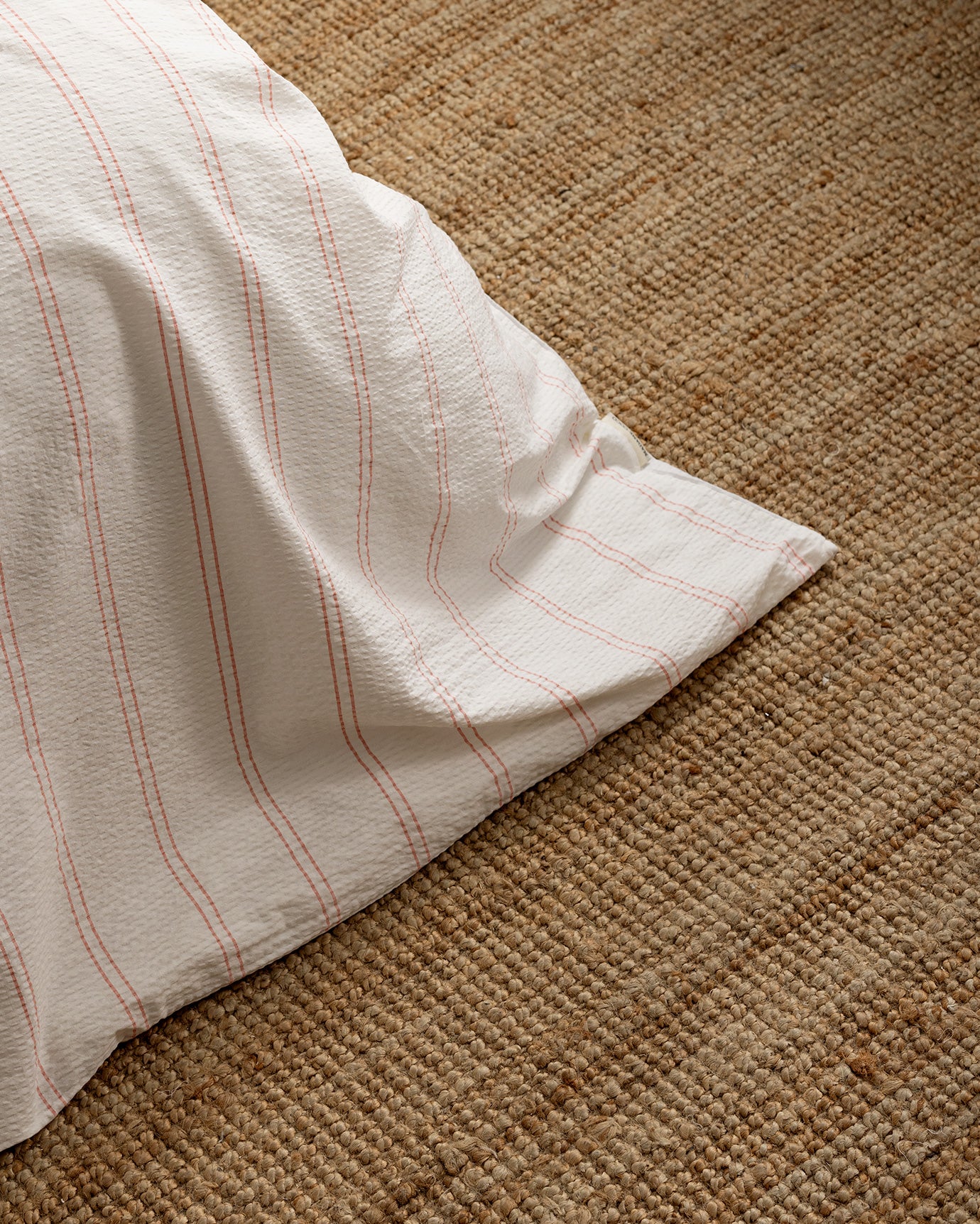 Full Size Washed Seersucker Striped 100% Cotton Duvet Cover Set - White & Coral