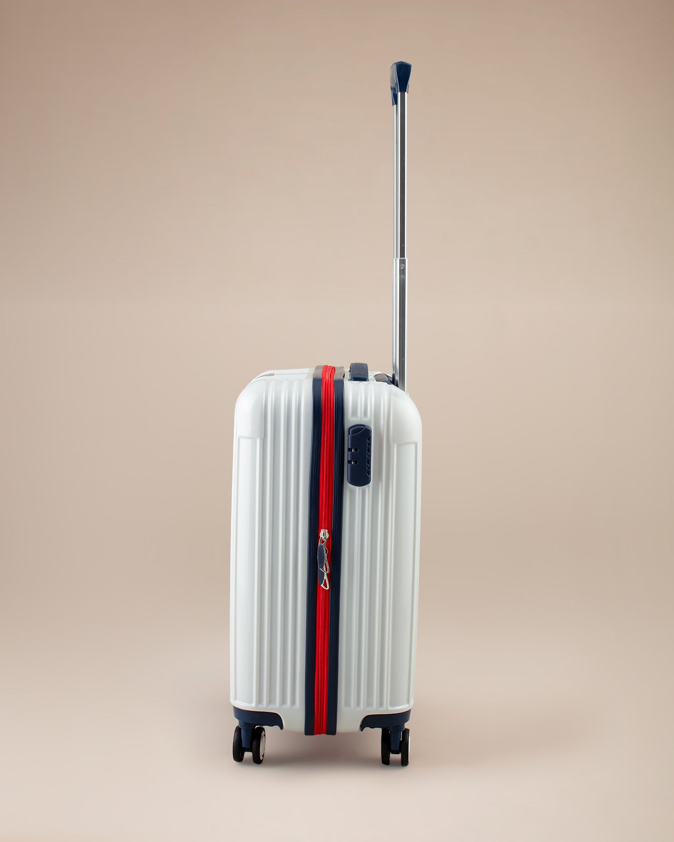 Polycarbonate Cabin Luggage - Lightweight Travel Suitcase