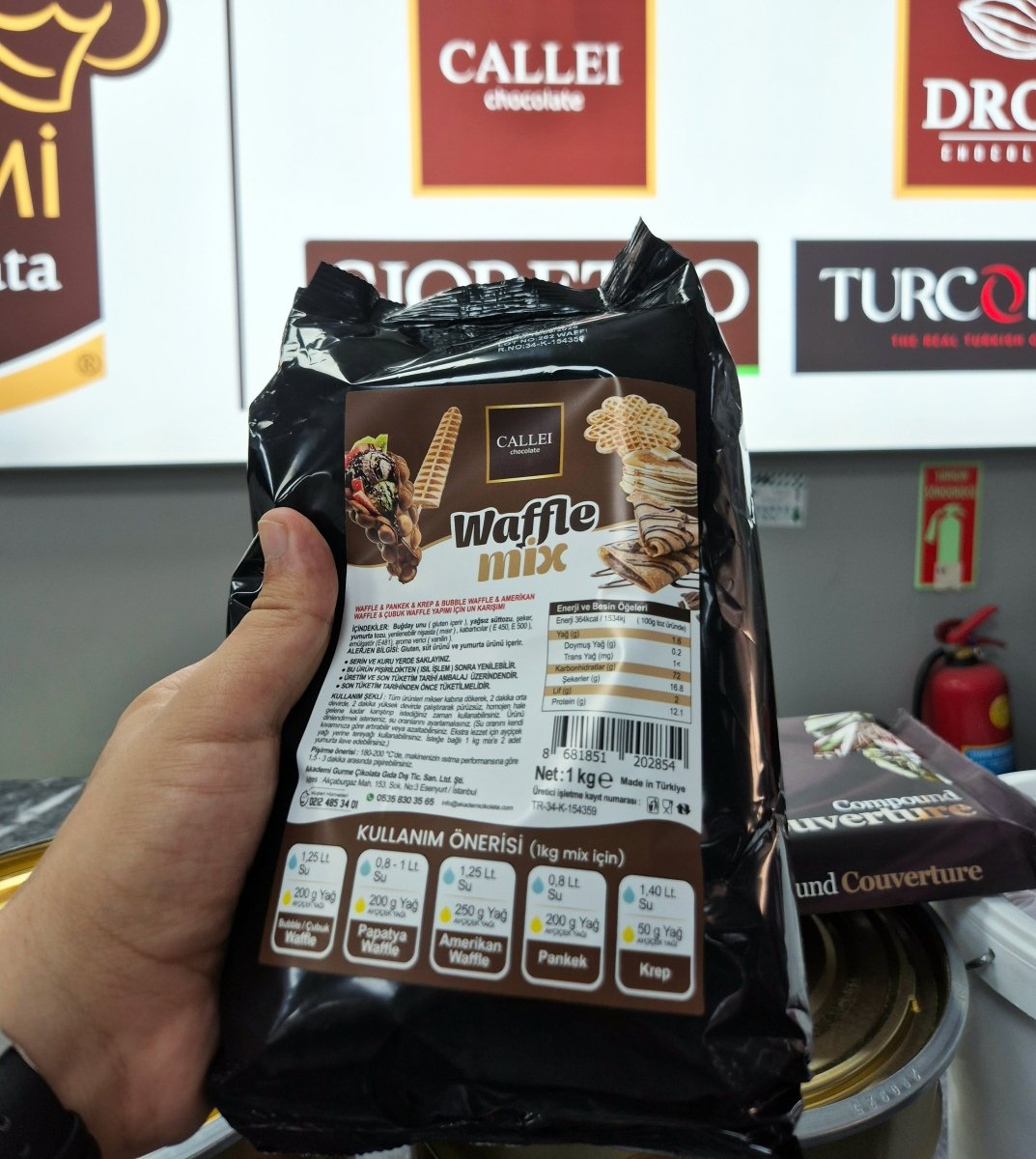 Callei Professional Golden Waffle Mix - 1 kg - TryAladdin