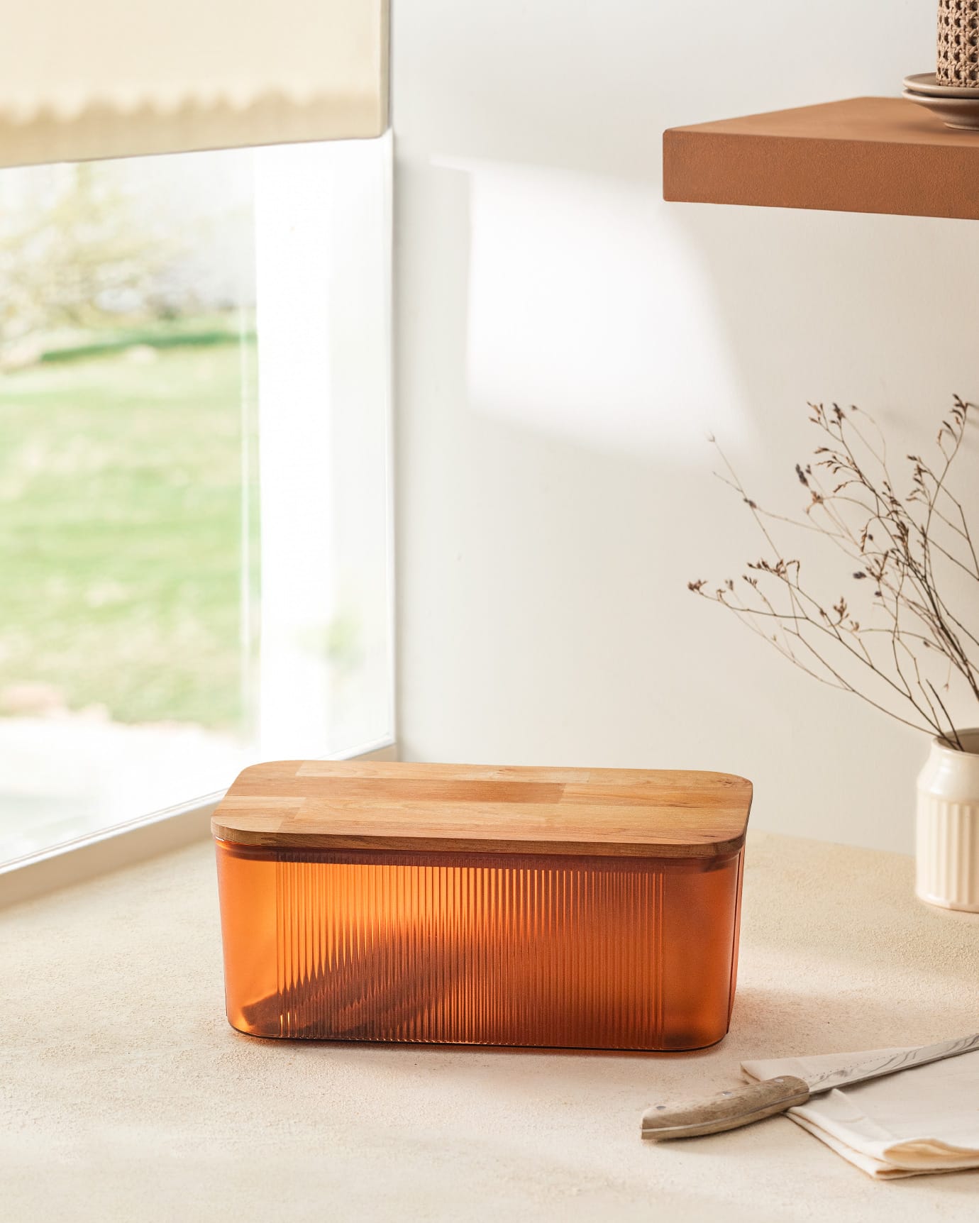 Bread Box with Wooden Lid - Kitchen Countertop Food Storage