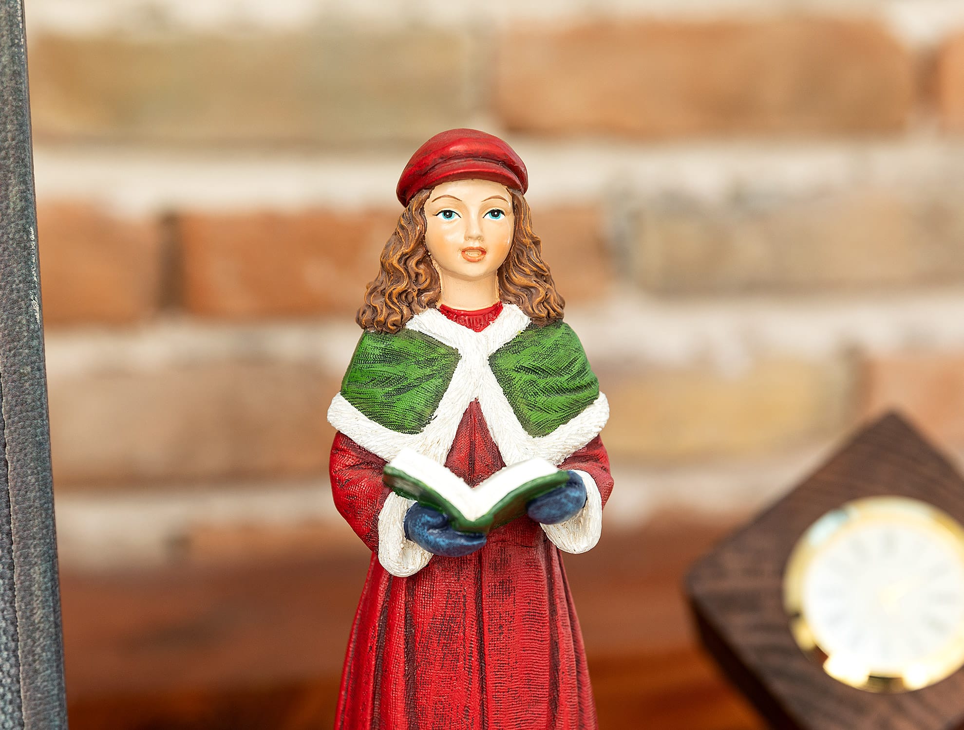 Ilse Decorative Figurine for Home Decor