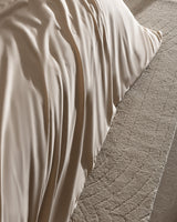 Porcelain Dinnerware Set - Elegant Satin-Inspired Design