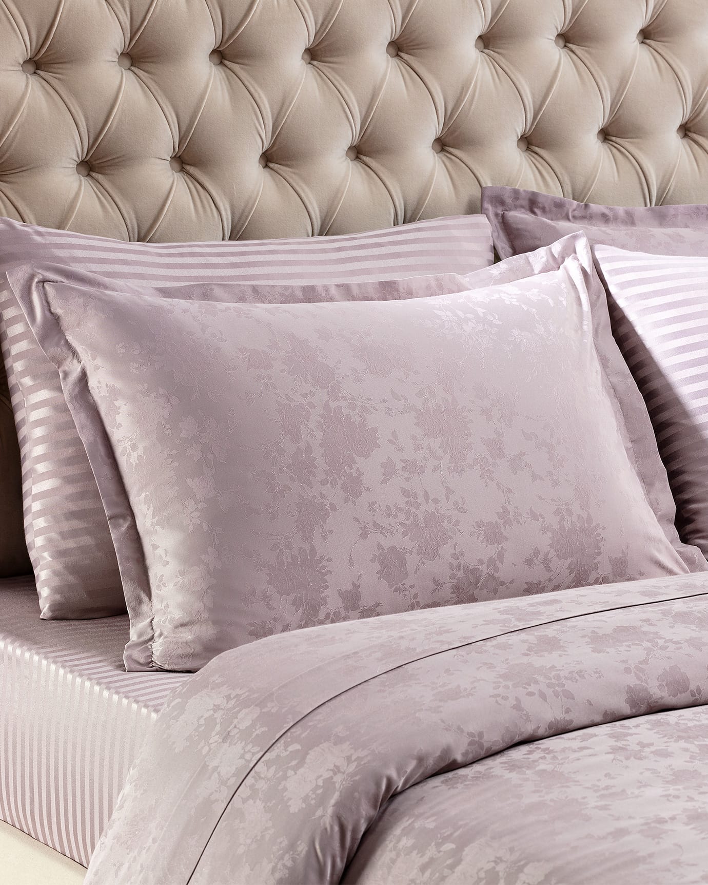 Cotton Blend Sateen King Size Duvet Set - Jacquard Weave Design