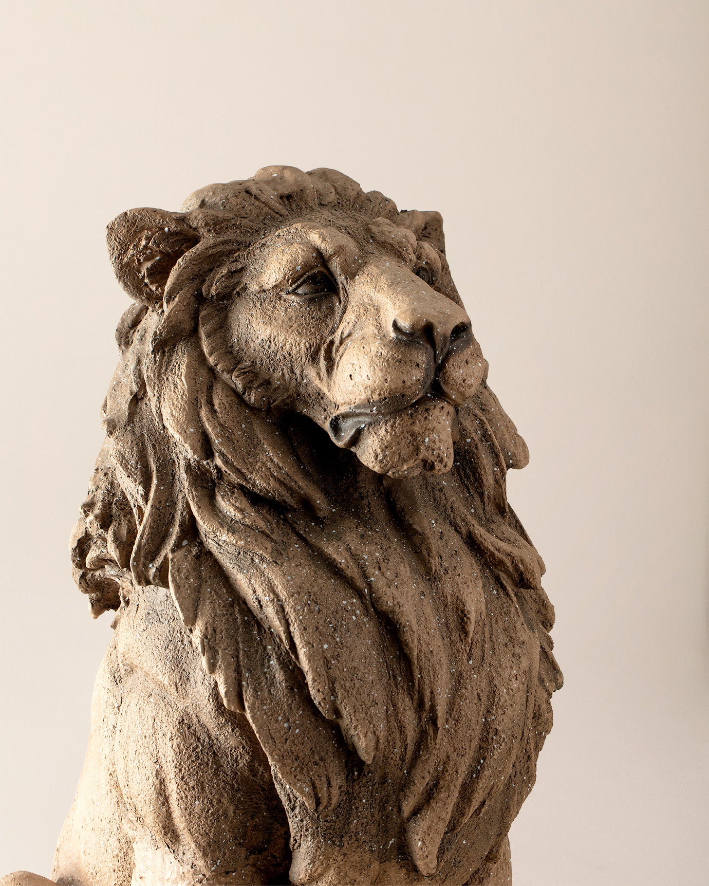 Mgo Composite Pierre Bust - Elegant Artistic Home Sculpture